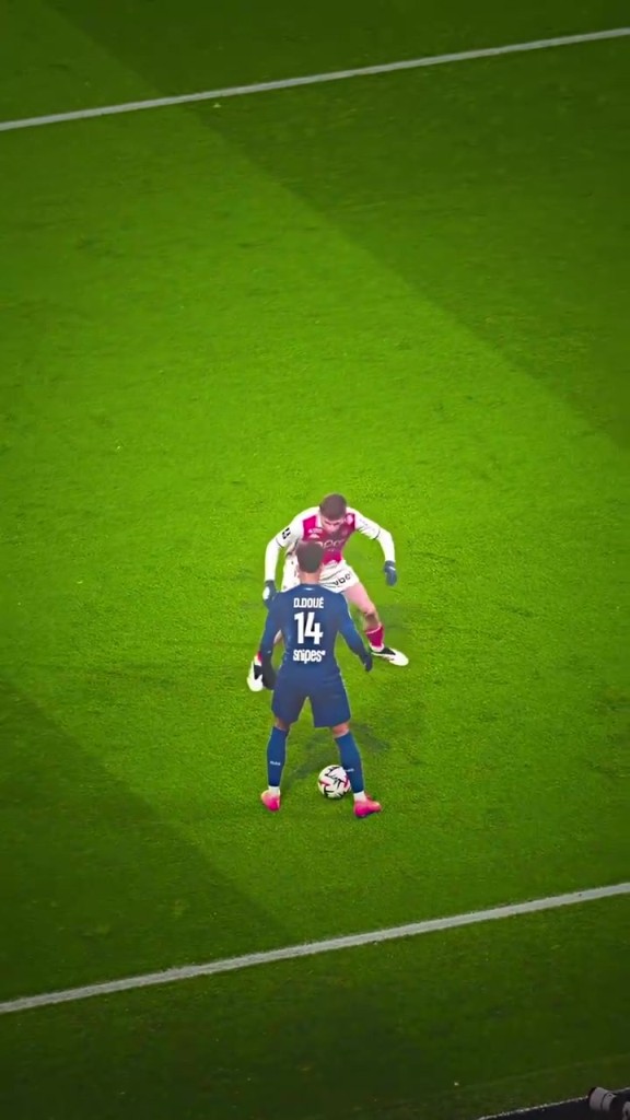 反向牛尾巴！慢鏡頭看杜埃這次極限博弈擺脫！